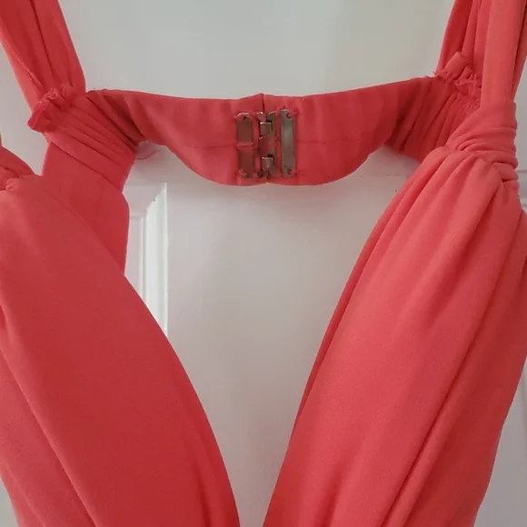 Cache dress - Picture 5 of 13